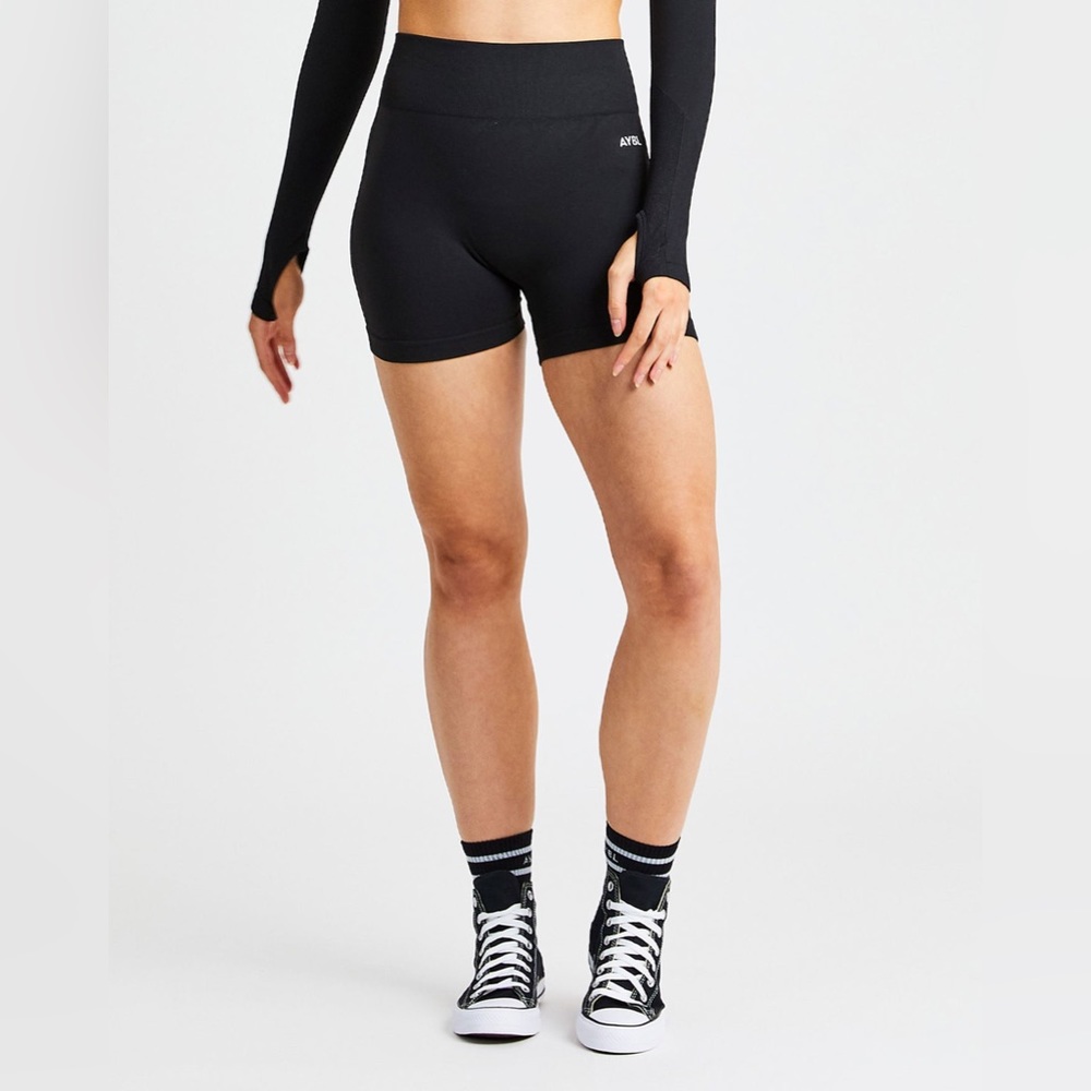 AYBL Pulse Seamless Shorts in Black Sz Large